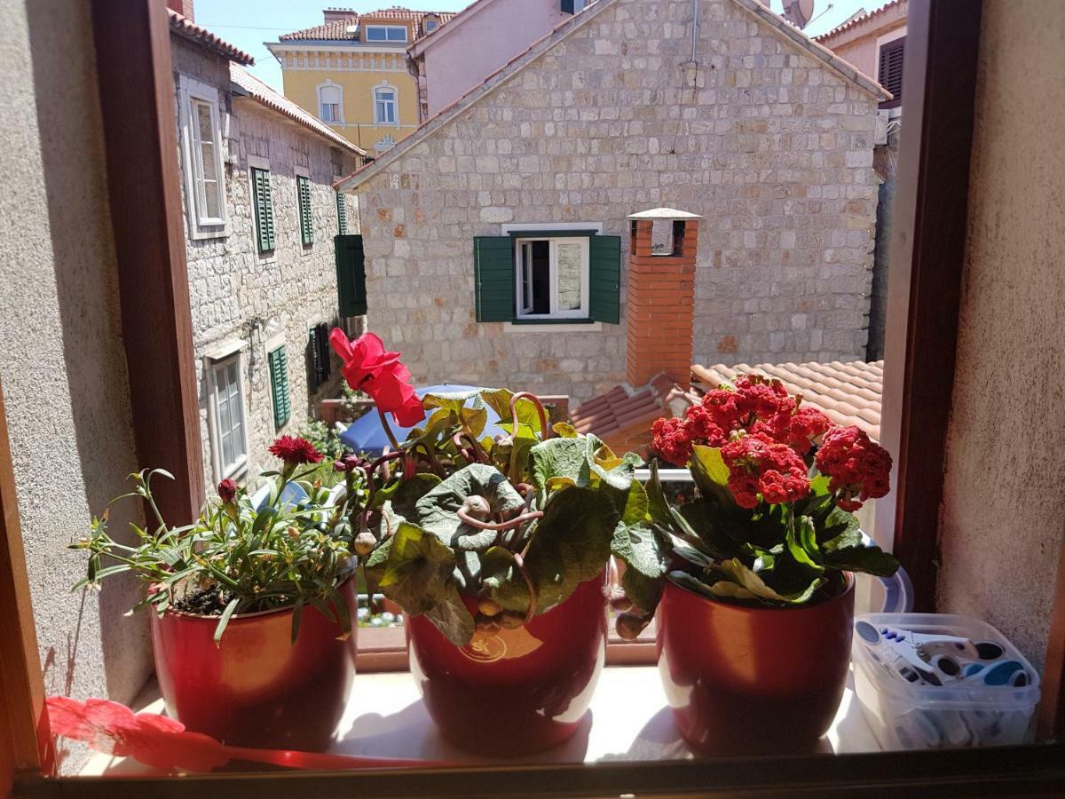 Apartments And Rooms Villa Lina Split Luaran gambar