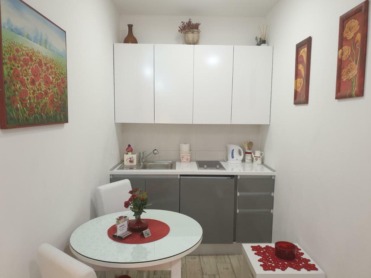 Apartments And Rooms Villa Lina Split Luaran gambar